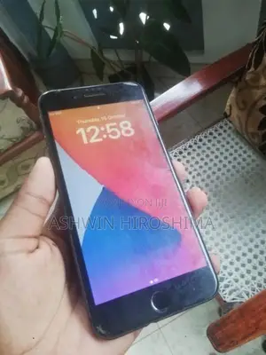 Apple iPhone 8 Plus (Used)