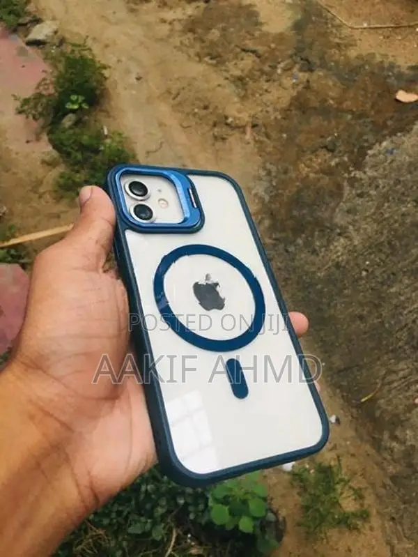 Apple iPhone 12 (Used)