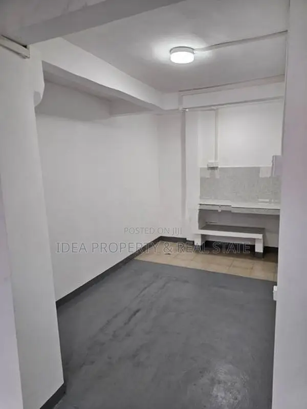(HCR-003) 1st Floor Commercial Space For Rent - Nugegoda