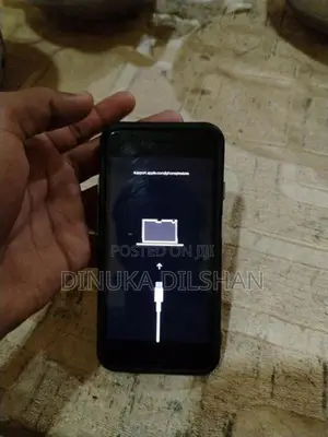 Apple iPhone 7 (Used)