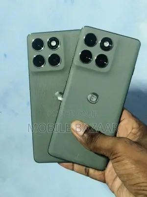 Moto Edge 60 Pro (Used)