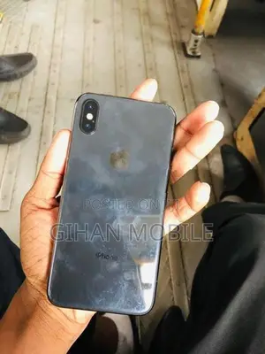 Apple iPhone X (Used)