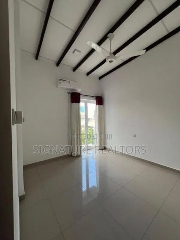 (GAR-011) 3BR Residence For Rent - Canterbury Golf Resort Kahathuduwa