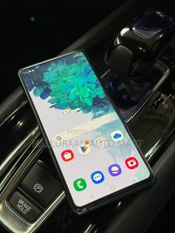 Samsung Galaxy S20FE (Used)