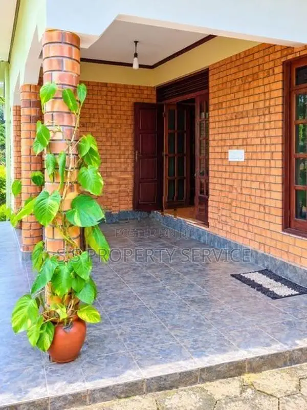 House For Sale In Avissawella (Ssph-475)