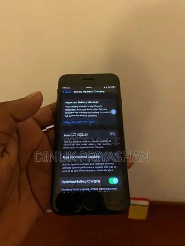 Apple iPhone SE 2 (Used)
