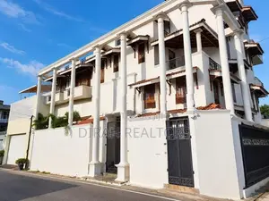 7BR Luxury House For Sale | Dehiwala (DS-041)
