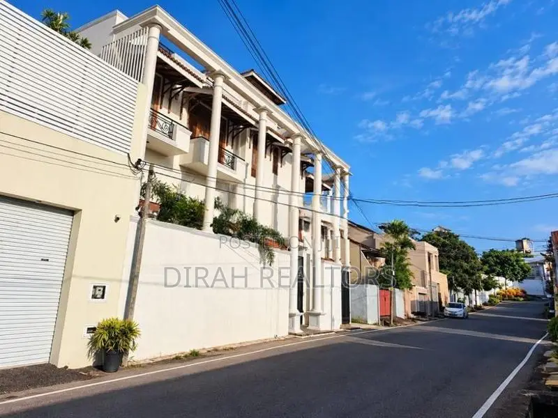 7BR Luxury House For Sale | Dehiwala (DS-041)