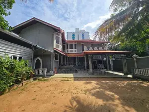wellawatta solid house for sale