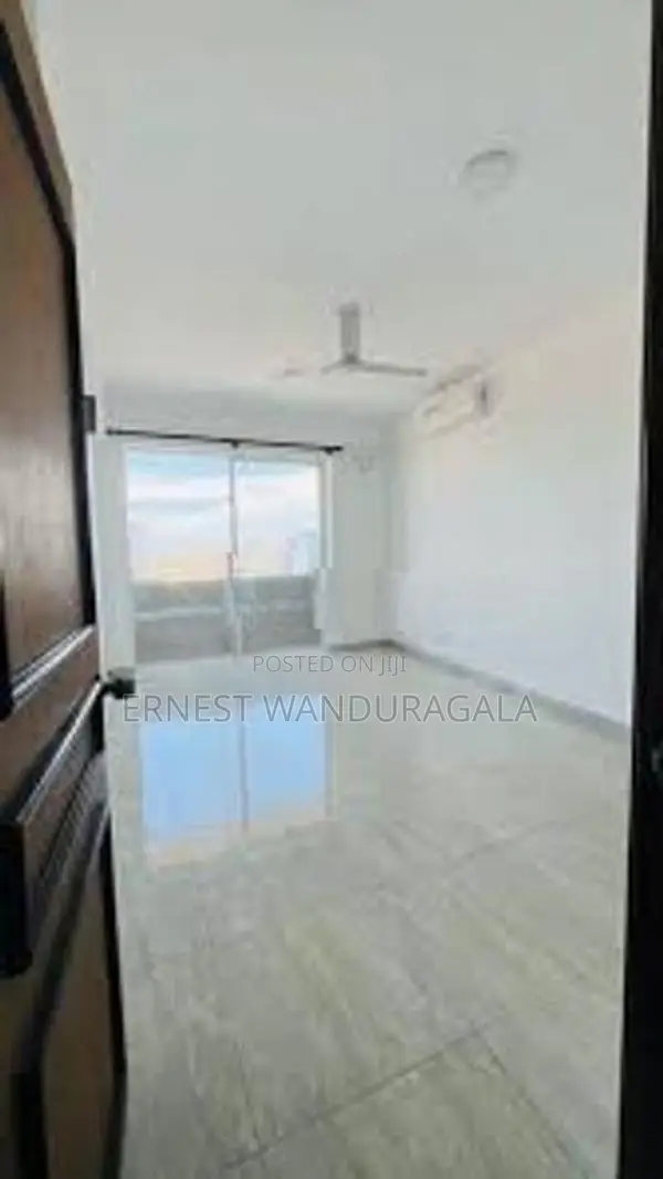 Sale Apartment Mount Lavaniya as 427 in Colombo 6