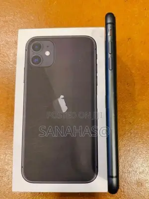 Apple iPhone 11 (Used)