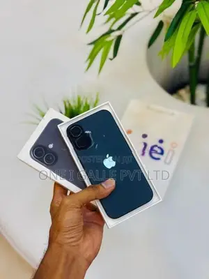 Apple iPhone 16 128GB (Used)