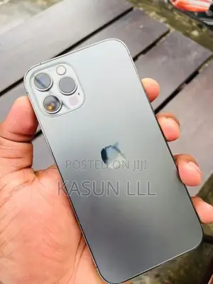 Apple iPhone 12 Pro (Used)