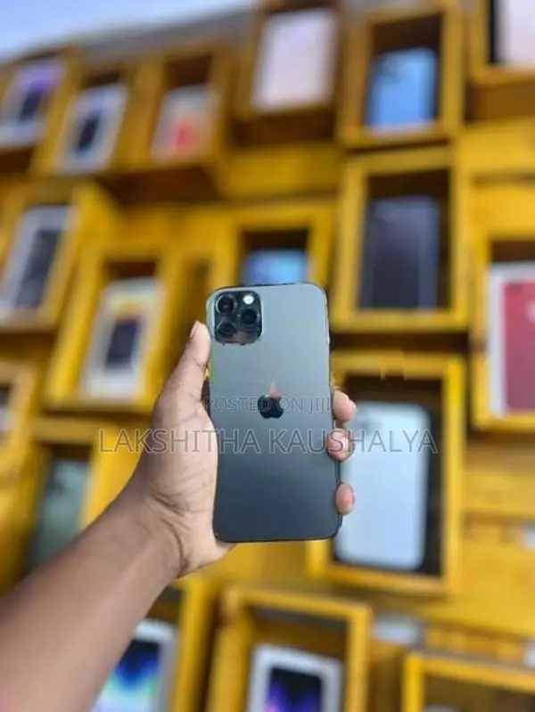 Apple iPhone 12 Pro (Used)