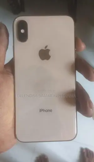 Apple iPhone XS (Used)