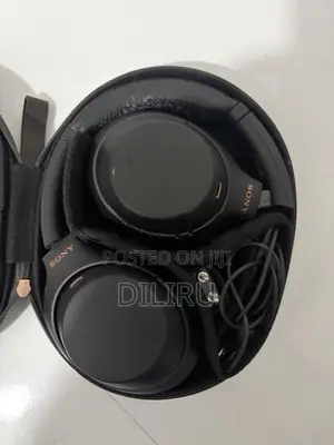 Sony WH-1000XM4