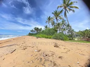 ( TC-1237) Highly Valuable Commercial Hotel Space Sale in Wadduwa