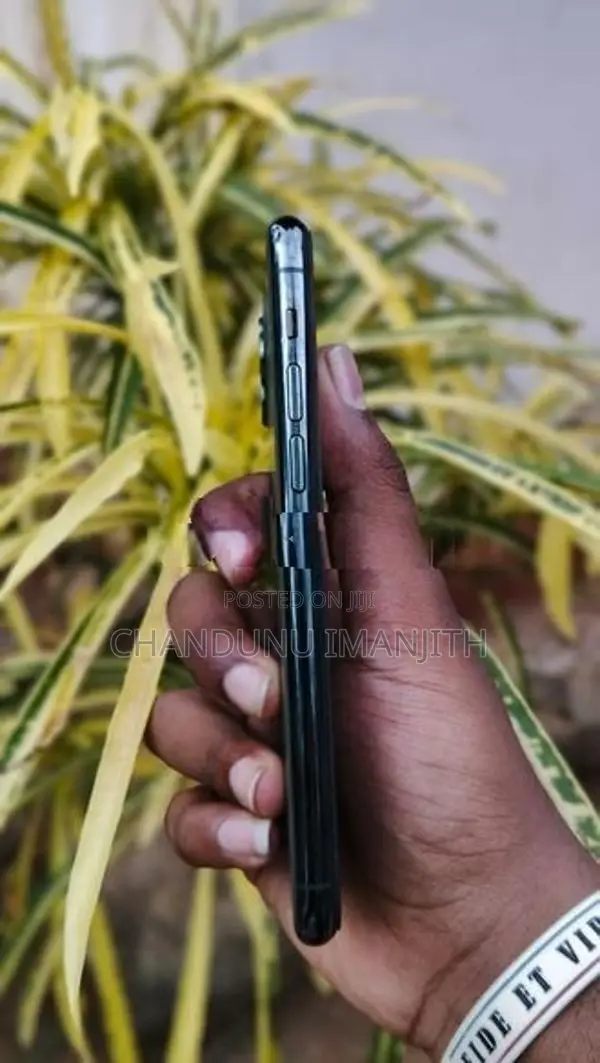 Apple iPhone 11 Pro (Used)