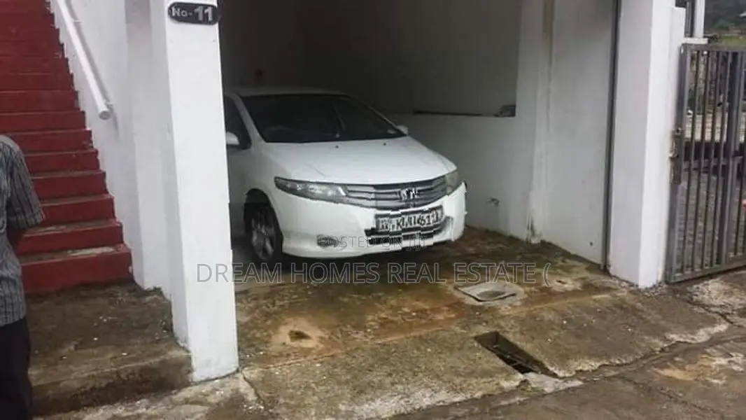Holiday Bungalow For Sale Nuwara Eliya
