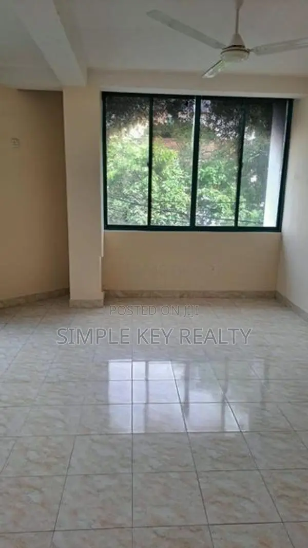 Commercial Building for Sale in Mount Lavinia