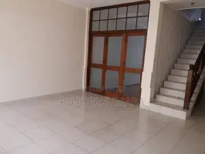 Office Space For Rent IN Green Path Colombo 3 (File NO 1084B/1)