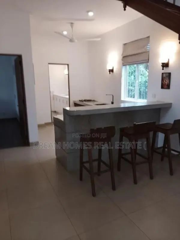 3-Bedroom House For Sale – Hokandara -Vidyala Junction, In Talawatugod