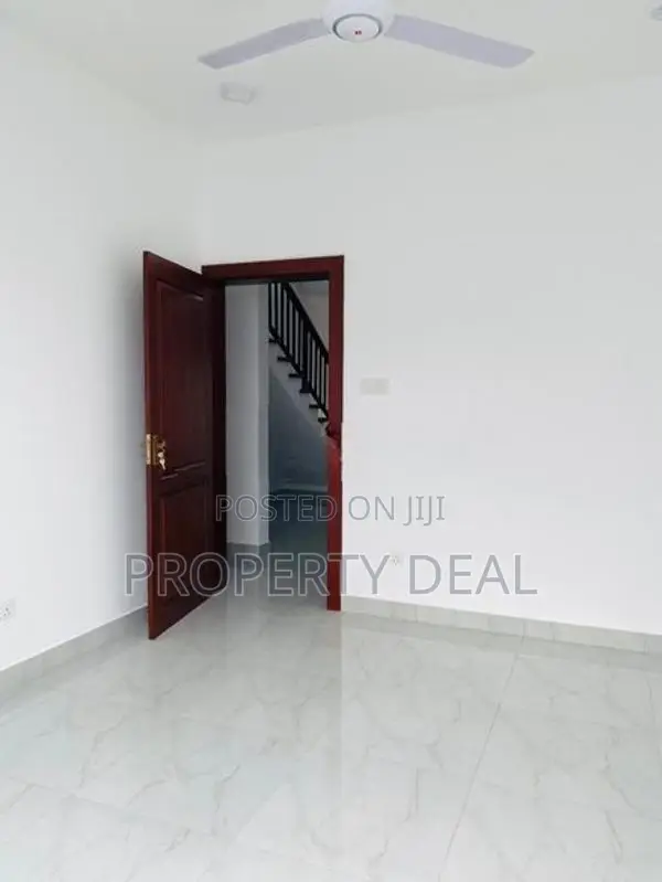 ▪ Two-Story Luxury House For Sale IN - Kottawa-PDH414