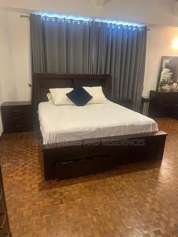 5,000 sq.ft - Furnished House For Rent HL56084 In Colombo 7