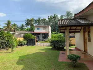 (AL357) 31 Perch Land with House for Sale in Pitipana