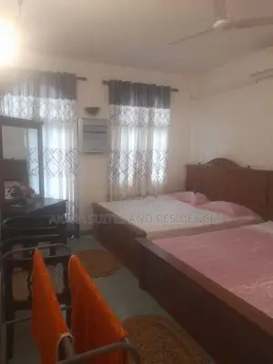 12,000 sq.ft - Unfurnished House For Rent HL55987 In Battaramulla