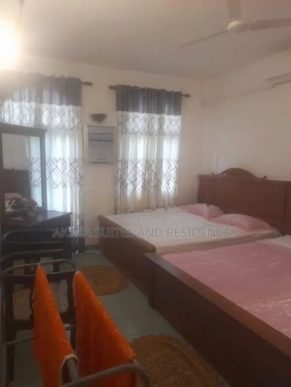 12,000 sq.ft - Unfurnished House For Rent HL55987 In Battaramulla