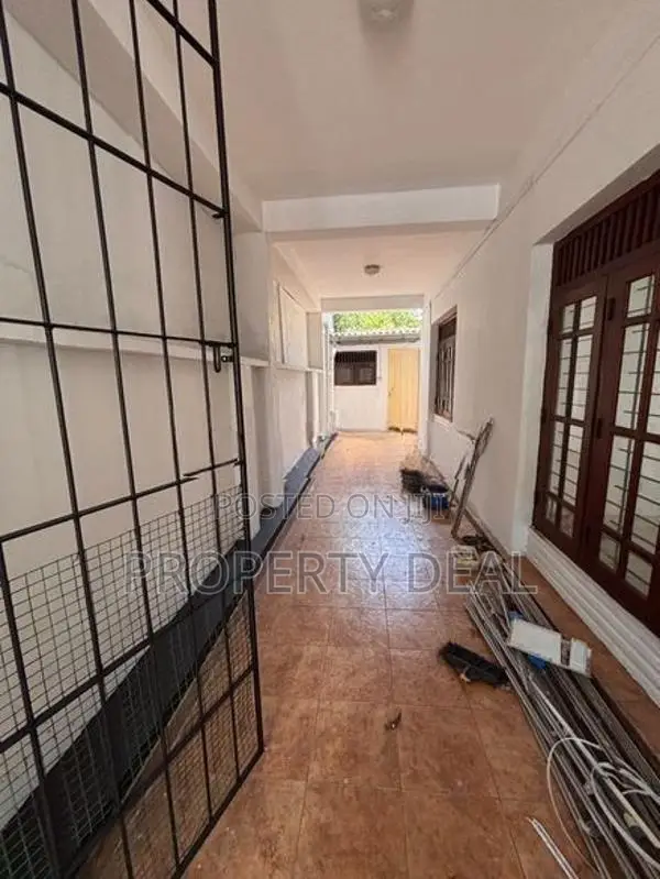 House with Annex for Sale in, Dehiwala - PDH420