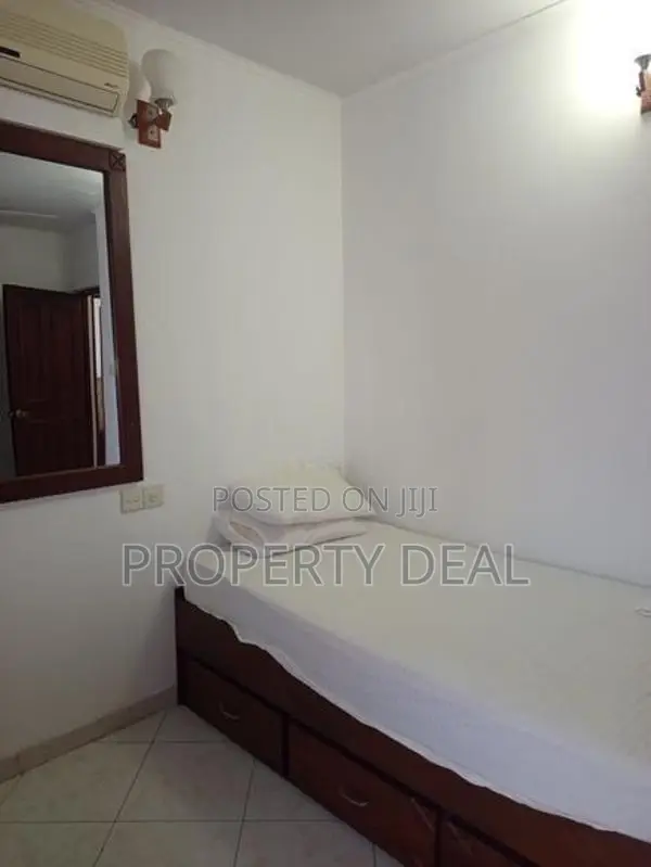 Pacific Pinnacle Apartment For Rent Colombo 04-PDA486