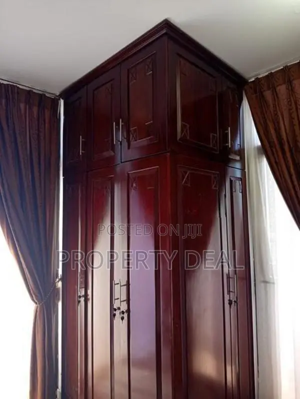 Pacific Pinnacle Apartment For Rent Colombo 04-PDA486