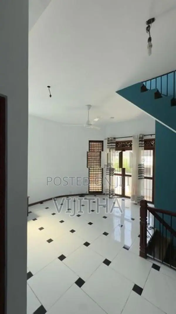 Two Story House For Rent In Battaramulla