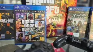 PlayStation 4 Full Set With Games
