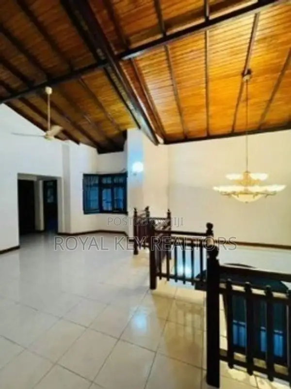 07 Bedroom - Unfurnished House For Rent In Nawala