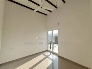 2 Storey 4 Bedroom House For Rent in Piliyandala - EH458
