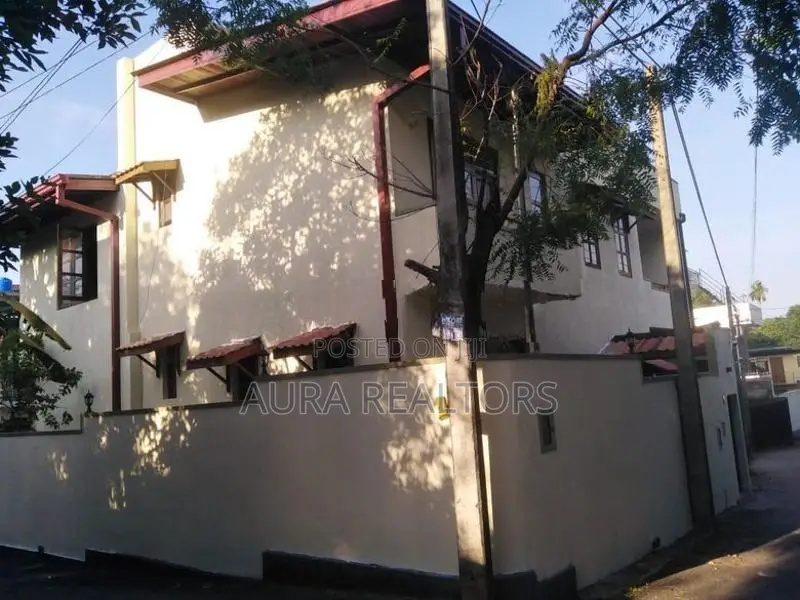 Brand New Fully Furnished House for Rent Battaramulla (p-378)