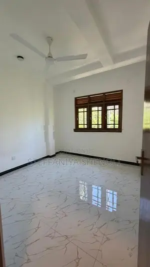 House For Rent IN Katukurunda Kalutara