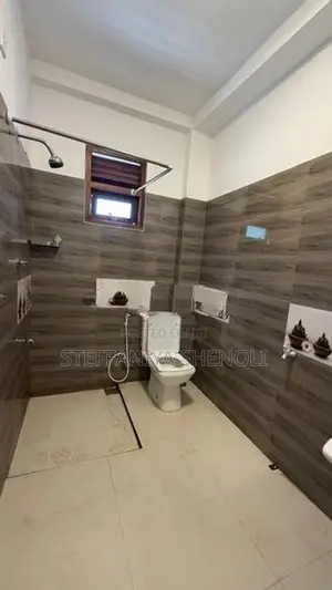 House For Rent IN Katukurunda Kalutara