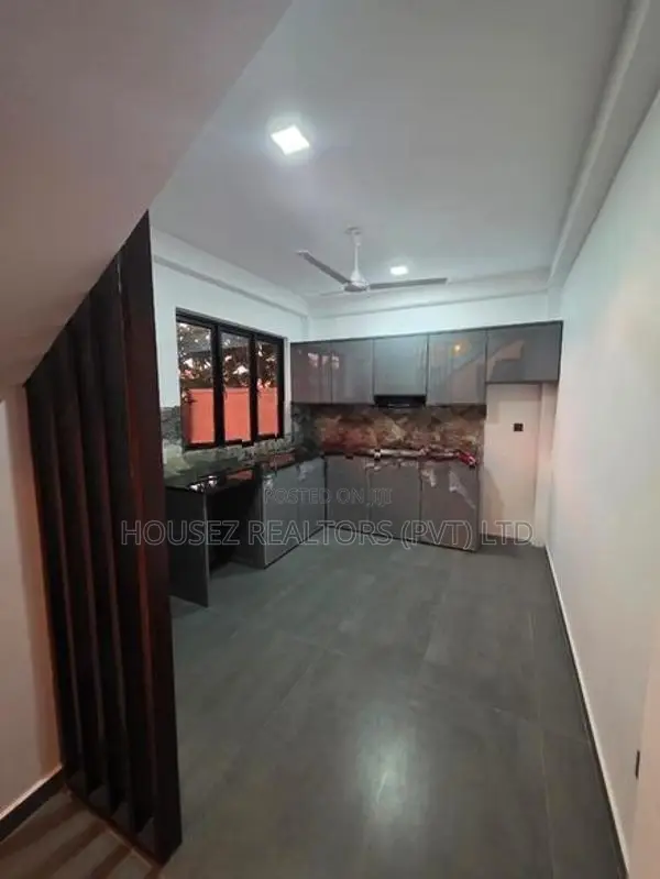 Modern Two-Storey House For Rent – Dalugama, Kelaniya