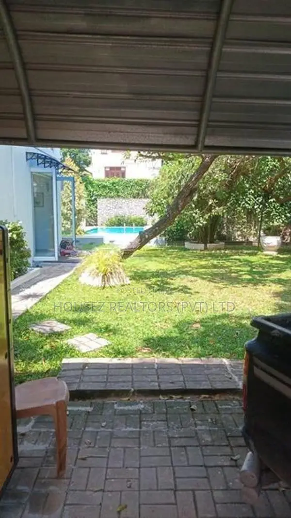 Luxury 4-Bedroom House For Rent – Pipe Road, Battaramulla