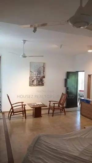 Luxury 4-Bedroom House For Rent – Pipe Road, Battaramulla