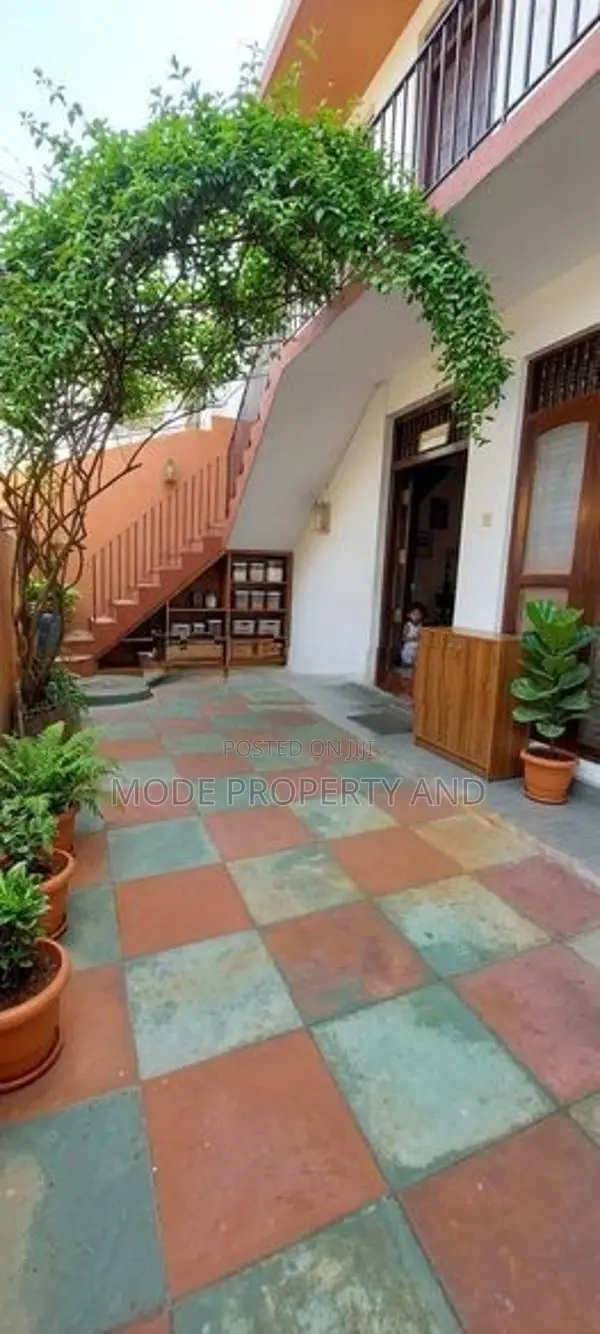 House for Sale in Dehiwala