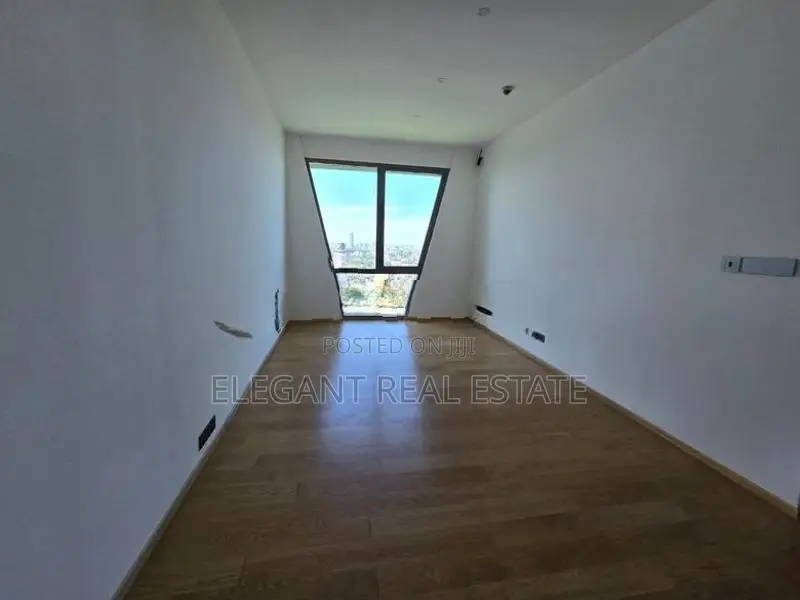 Altair - 03 Bedroom Unfurnished Apartment For Sale In Colombo 02 (A355