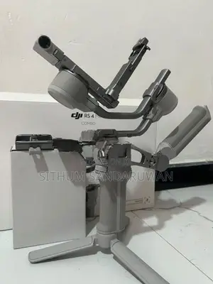 DJI RS 4 Mini Gimbal Stabilizer