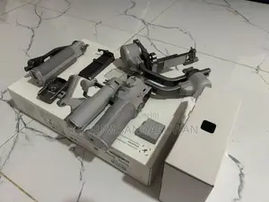 DJI RS 4 Mini Gimbal Stabilizer