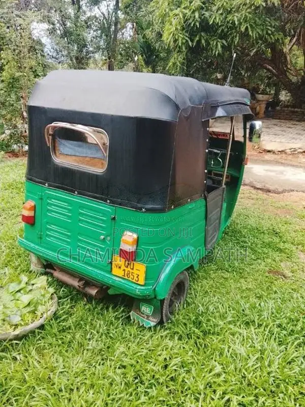 Bajaj 4 stroke 2009 Three Wheel (Used)