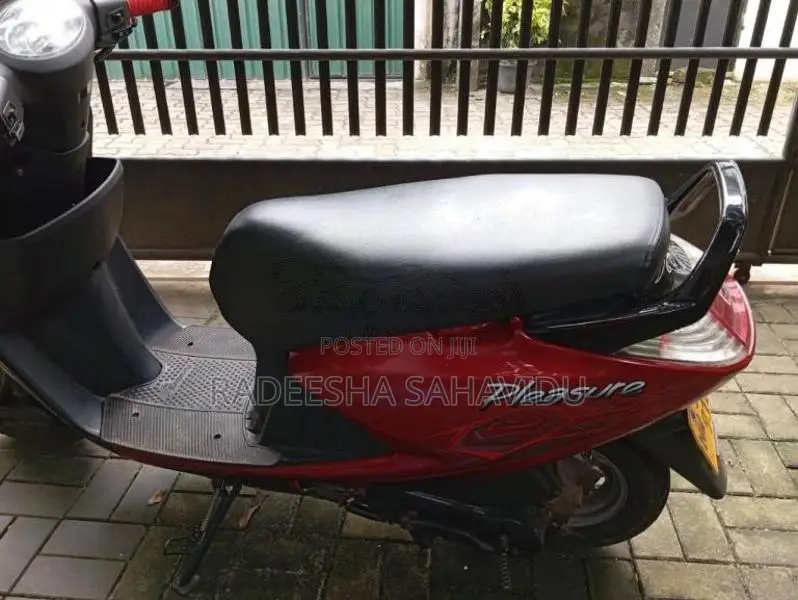 Hero Pleasure 2011 Motorbike (Used)